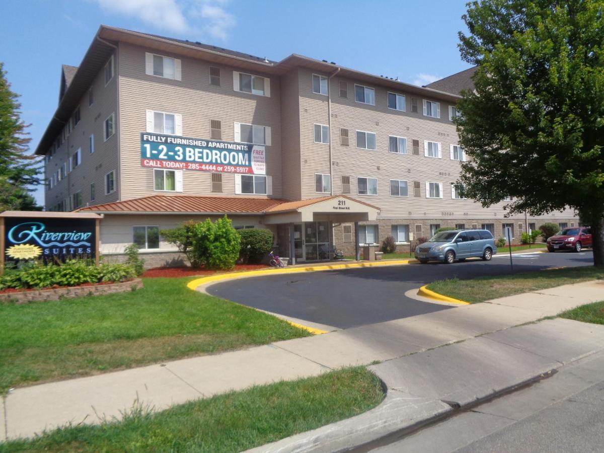 רוצ'סטר Riverview Suites Apartments מראה חיצוני תמונה